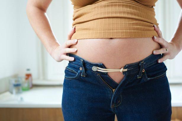 3 Ways to deflate a bloated stomach